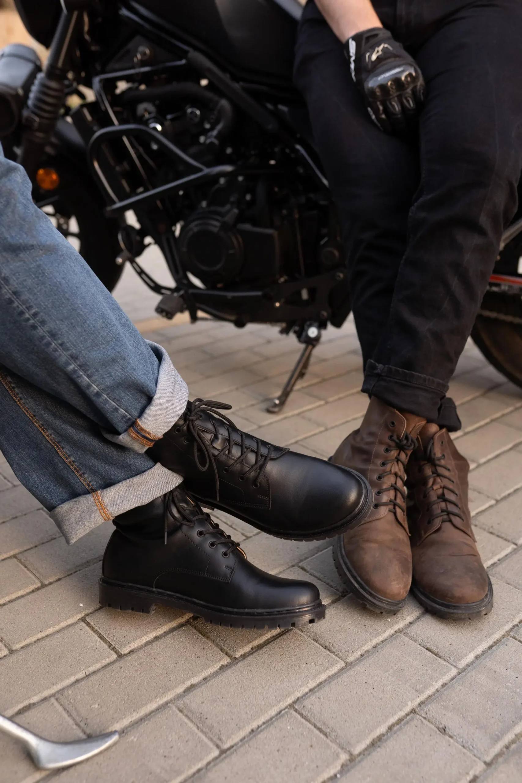 Men S Leather Motorcycle Boots Black Or Brown